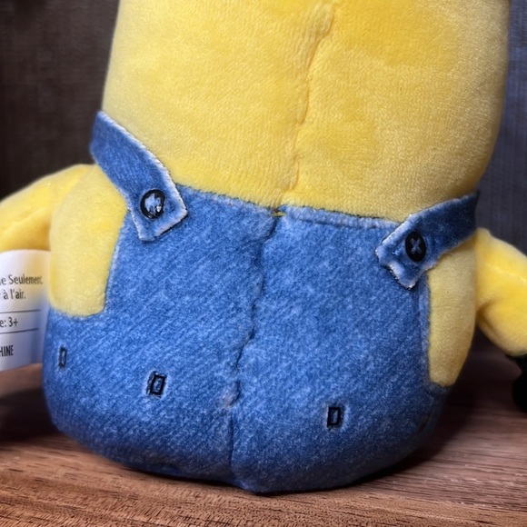 ✨Minions The Rise of Gru- Bean Plush Illumination Presents ✨ Buttery soft - Picture 11 of 12